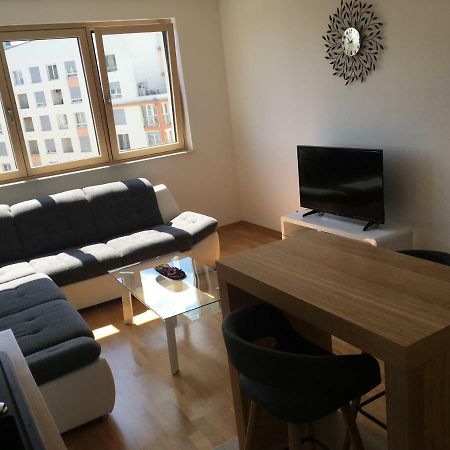 Korkyra Apartment ซาเกร็บ ภายนอก รูปภาพ